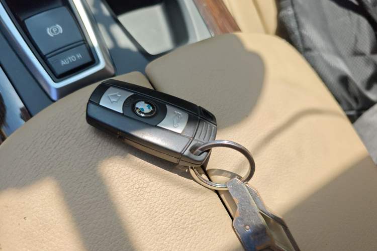 Used BMW X6 2011 xDrive35i Vehicle Key