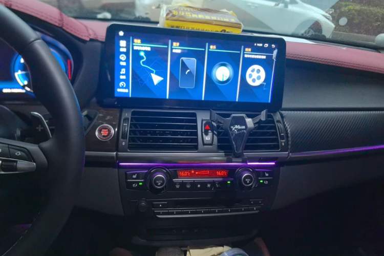 Used BMW X6 2011 xDrive35i Audio And AC Panel