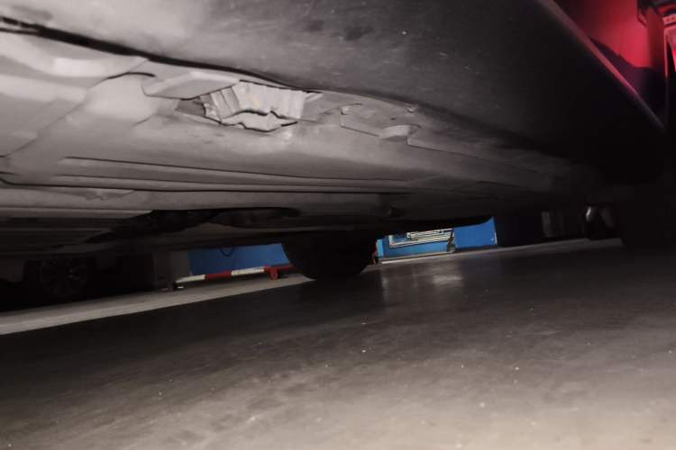 Used BMW X6 2011 xDrive35i Chassis Front Left