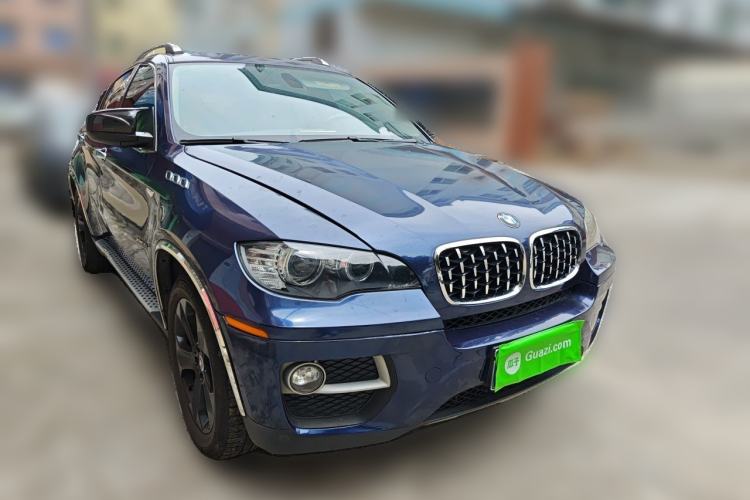 Used BMW X6 2011 xDrive35i Front Right 45 Deg