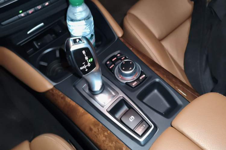 Used BMW X6 2011 xDrive35i Gear Lever