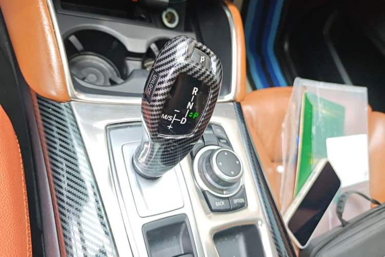 Used BMW X6 2011 xDrive35i Gear Lever