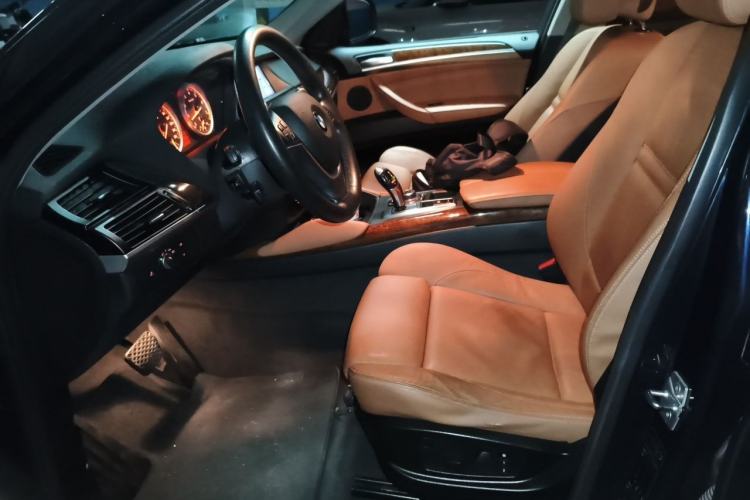 Used BMW X6 2011 xDrive35i Left Front Seat