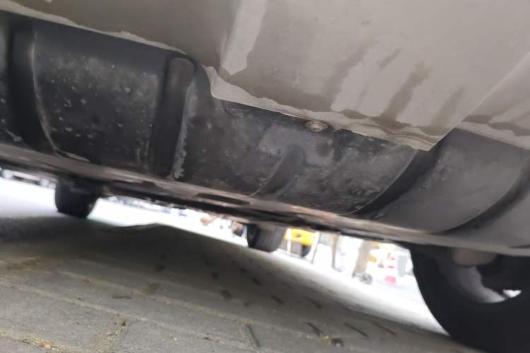 Used BMW X6 2011 xDrive35i Chassis Front
