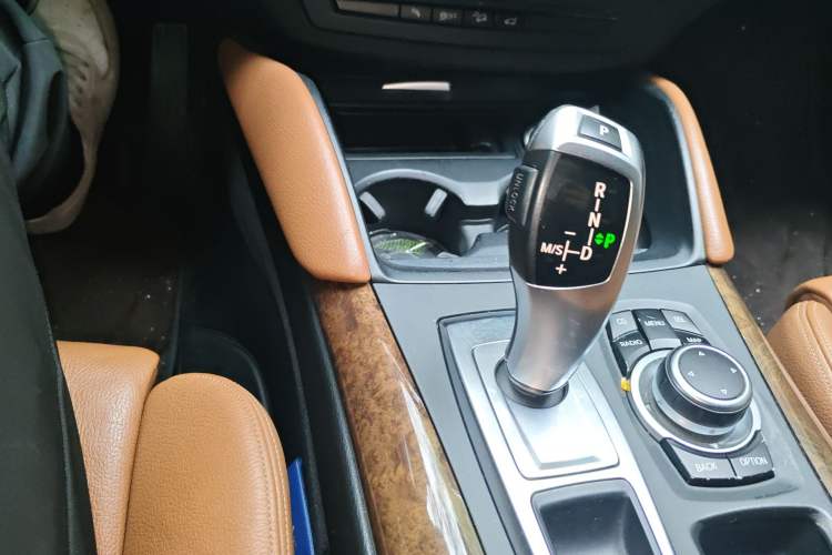 Used BMW X6 2011 xDrive35i Gear Lever