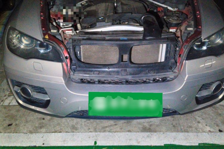 Used BMW X6 2011 xDrive35i Engine Bay