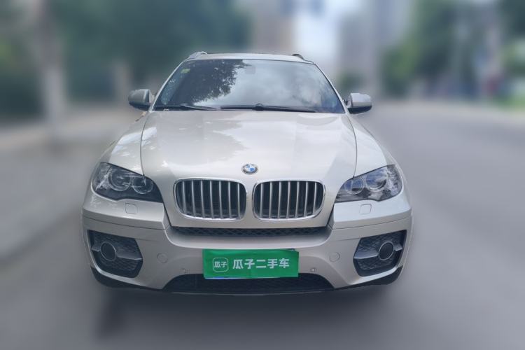 Used BMW X6  Front