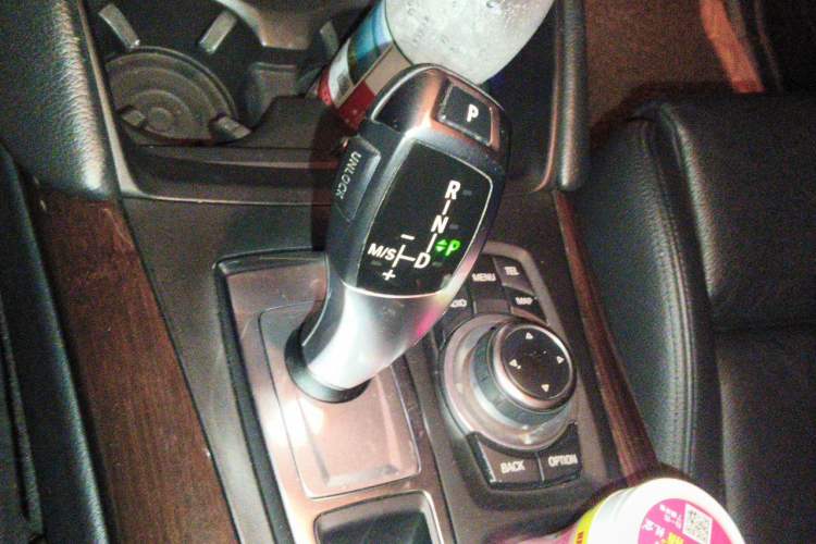 Used BMW X6 2011 xDrive35i Gear Lever