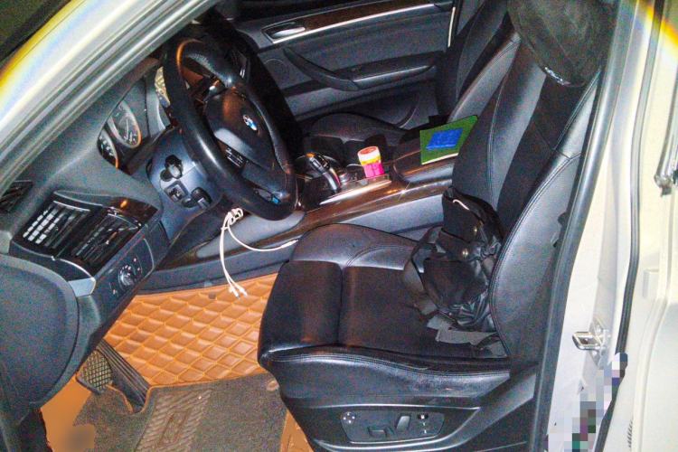 Used BMW X6 2011 xDrive35i Left Front Seat