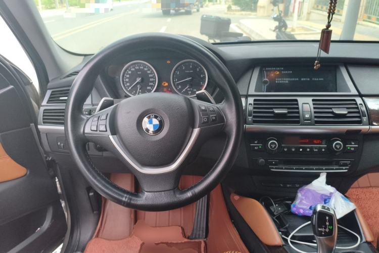 Used BMW X6  Steering Wheel