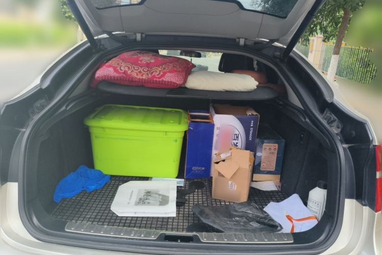 Used BMW X6  Trunk