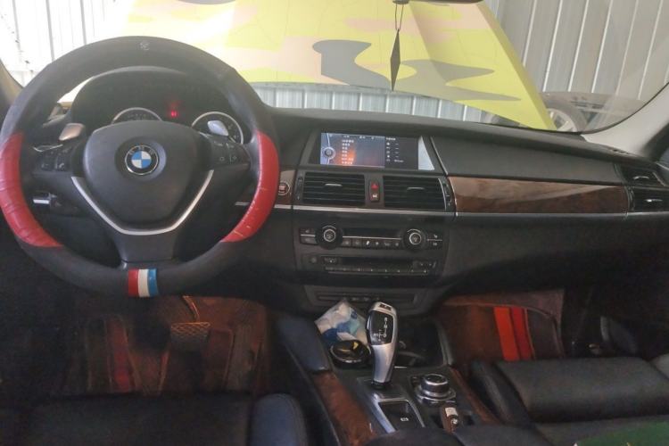 Used BMW X6 2011 xDrive35i Center Console