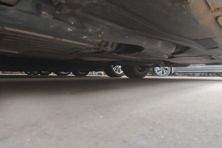 Used BMW X6 2011 xDrive35i Chassis Front Left