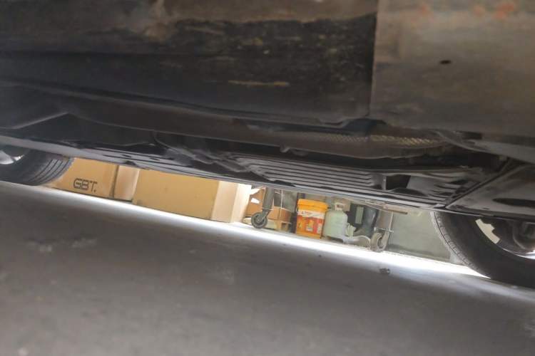 Used BMW X6 2011 xDrive35i Chassis Front Right
