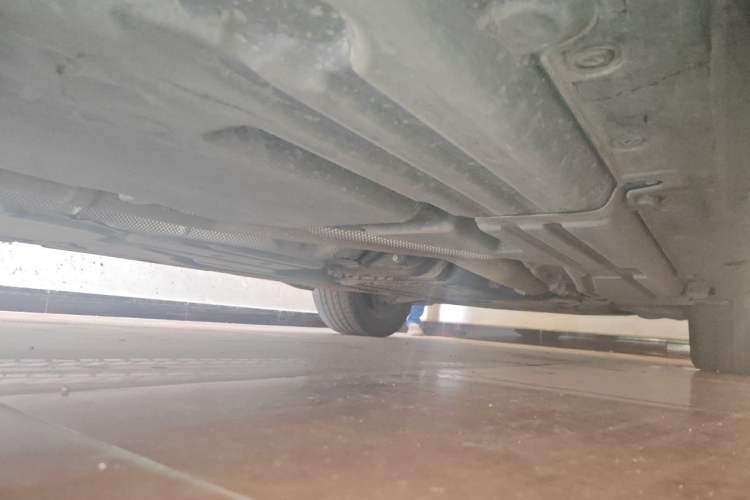 Used BMW X6  Chassis Rear Right