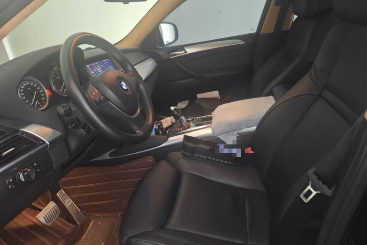 Used BMW X6  Left Front Seat