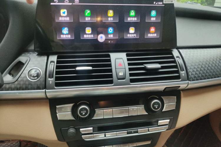 Used BMW X6 2011 xDrive35i Audio And AC Panel