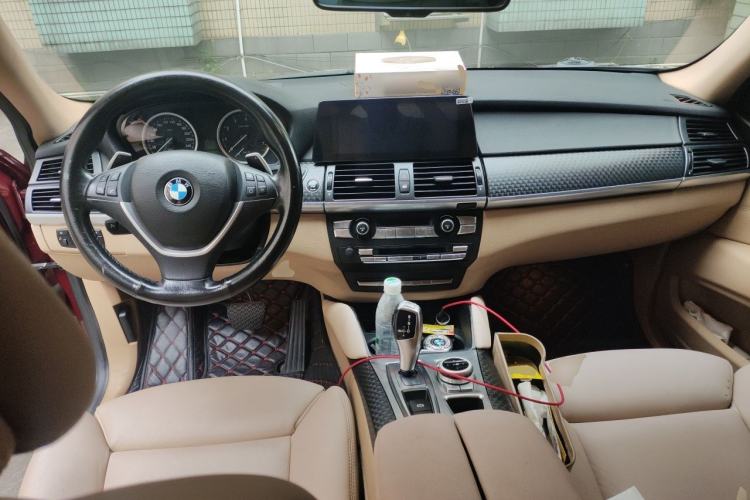 Used BMW X6 2011 xDrive35i Center Console