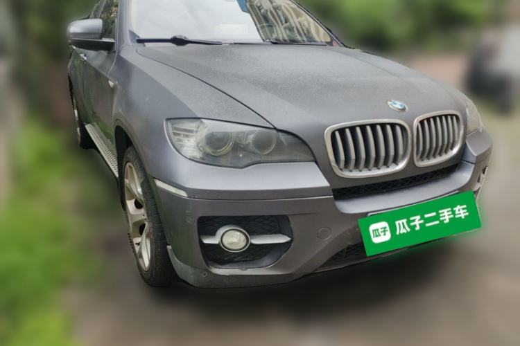 Used BMW X6 2011 xDrive35i Front Right 45 Deg