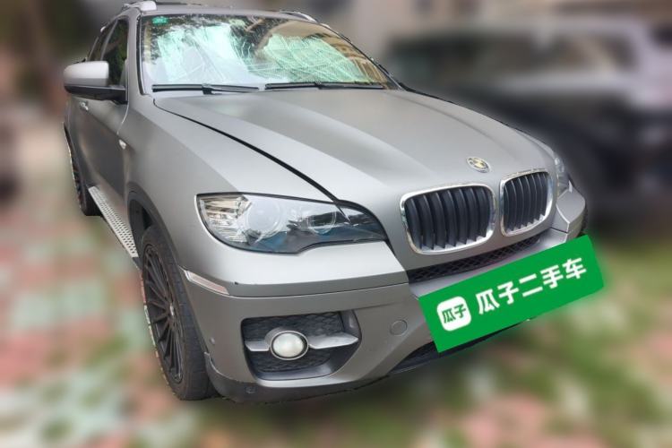Used BMW X6 2011 xDrive35i Front Right 45 Deg