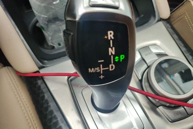 Used BMW X6 2011 xDrive35i Gear Lever
