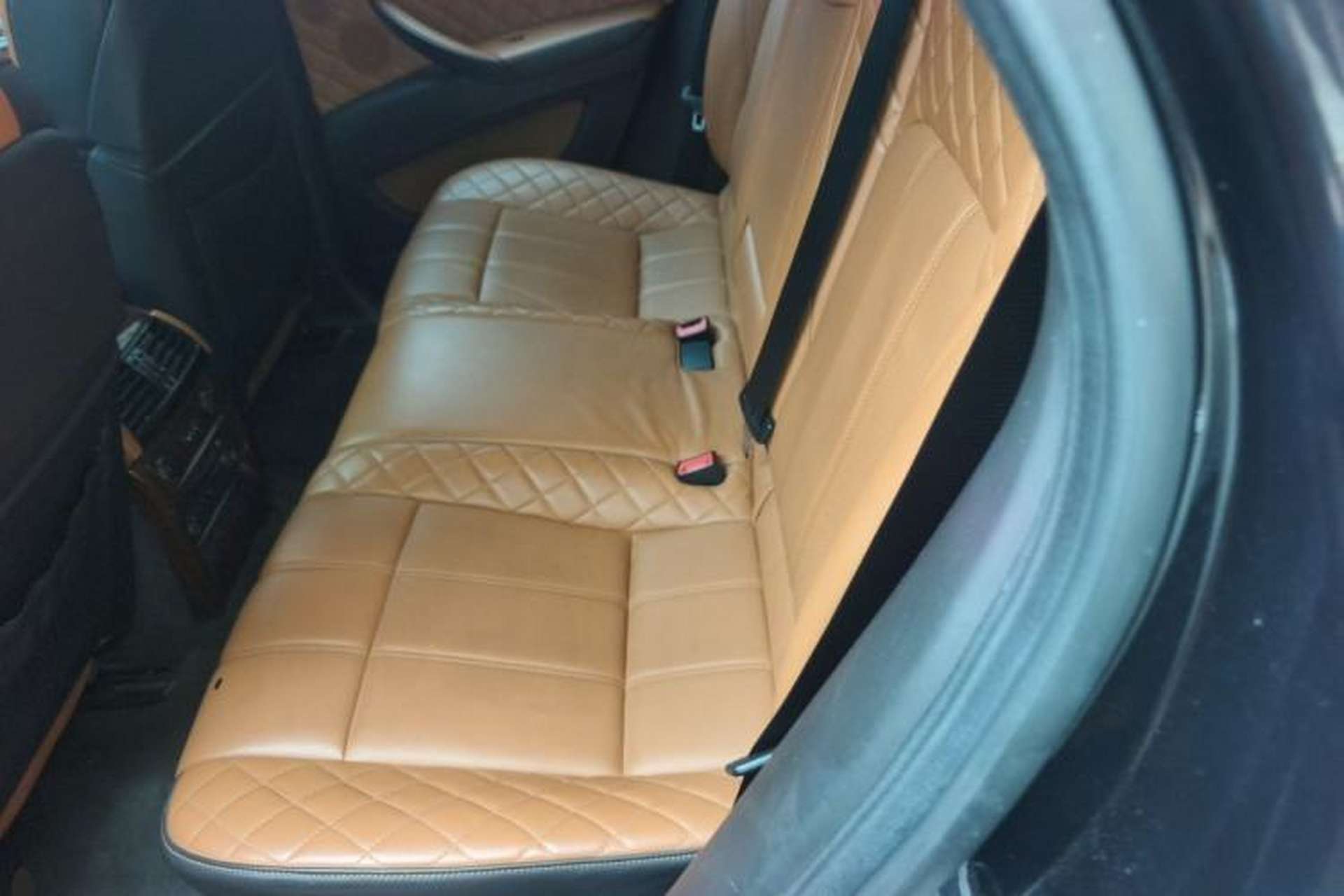 Used BMW X6 2011 xDrive35i Left Rear Seat