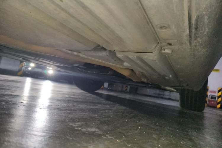 Used BMW X6 2011 xDrive35i Chassis Rear Right
