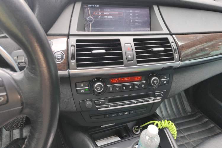 Used BMW X6 2011 xDrive35i Audio And AC Panel