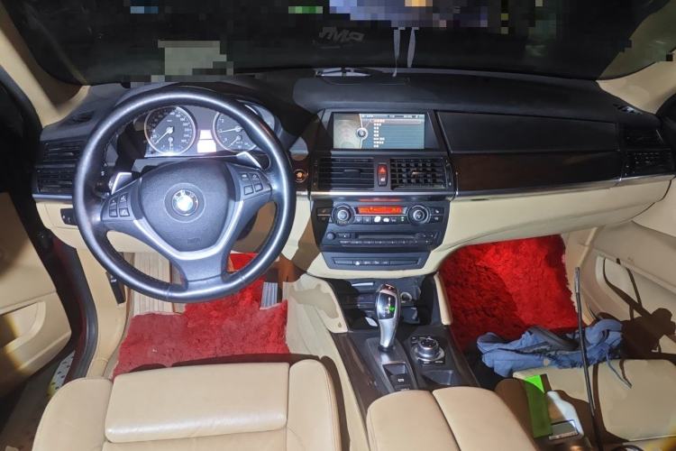 Used BMW X6 2011 xDrive35i Center Console