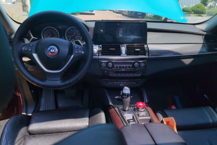 Used BMW X6 2011 xDrive35i Center Console