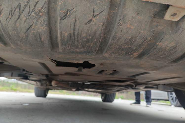 Used BMW X6 2011 xDrive35i Chassis Front