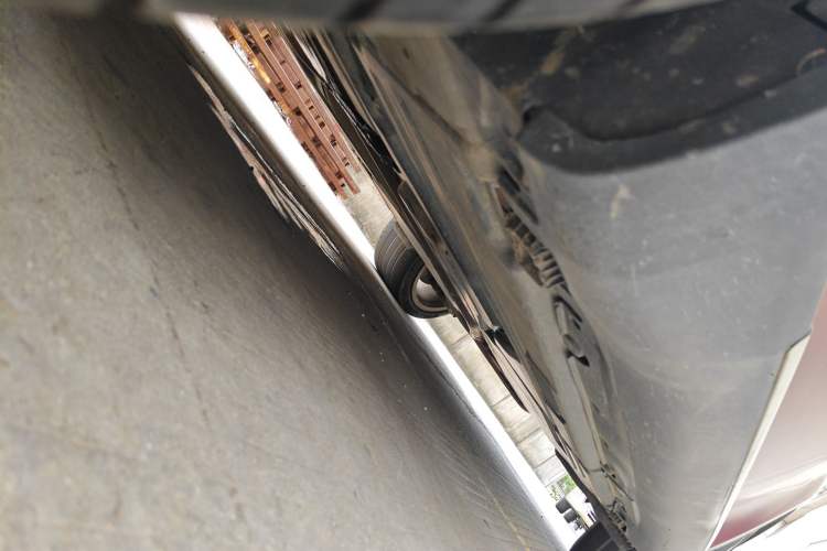 Used BMW X6 2011 xDrive35i Chassis Front Left