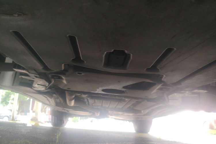 Used BMW X6 2011 xDrive35i Chassis Front