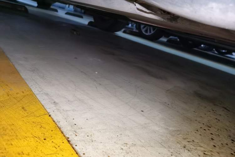 Used BMW X6 2011 xDrive35i Chassis Front Right