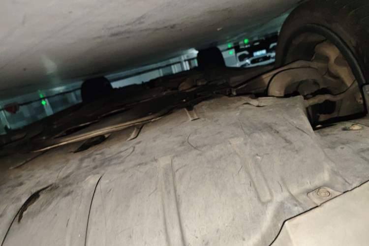 Used BMW X6 2011 xDrive35i Chassis Front
