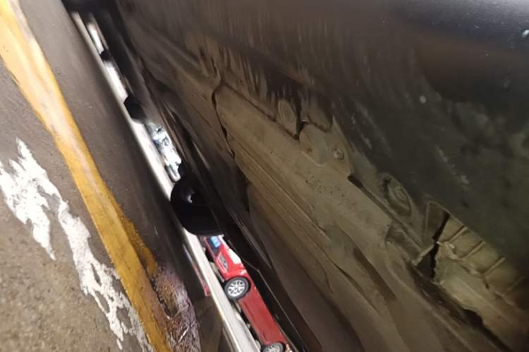 Used BMW X6 2011 xDrive35i Chassis Rear Left