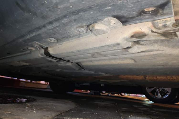 Used BMW X6 2011 xDrive35i Chassis Rear Left