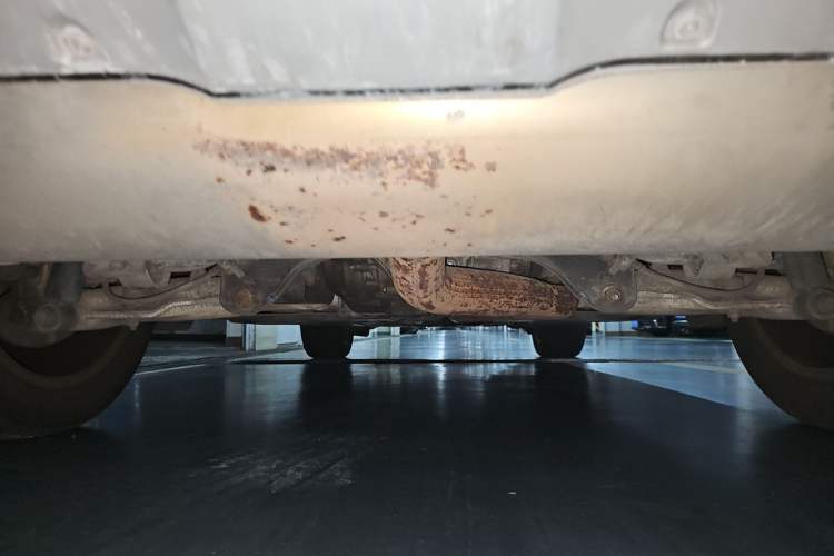 Used BMW X6 2011 xDrive35i Chassis Rear