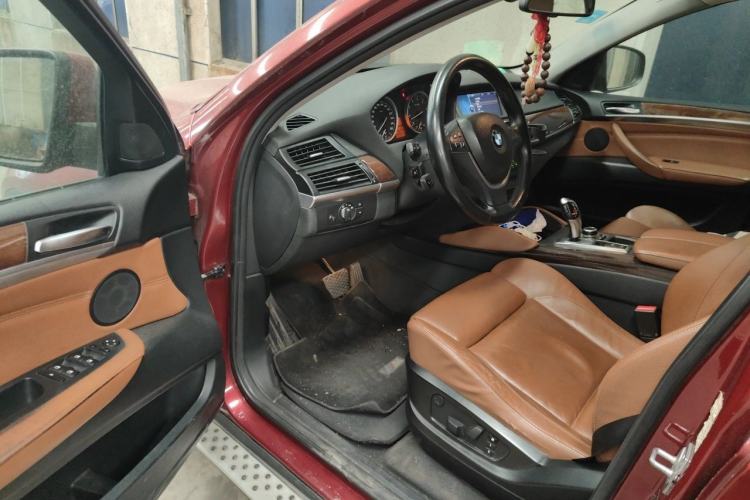 Used BMW X6 2011 xDrive35i Driver Seat