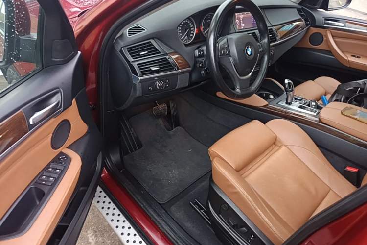 Used BMW X6 2011 xDrive35i Driver Seat