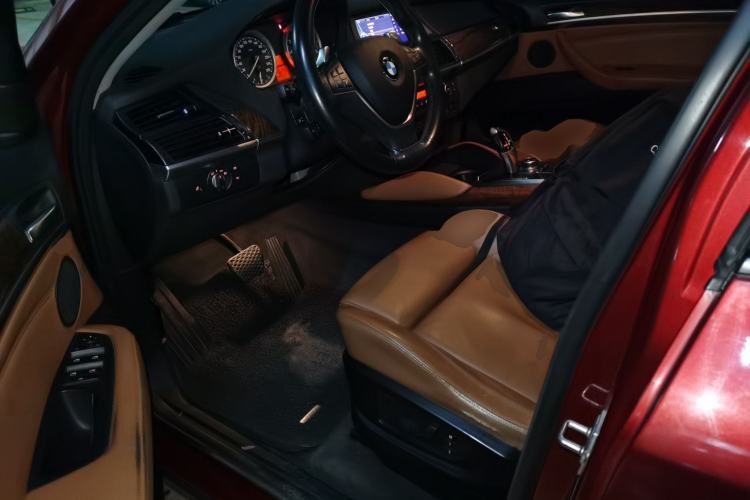 Used BMW X6 2011 xDrive35i Driver Seat