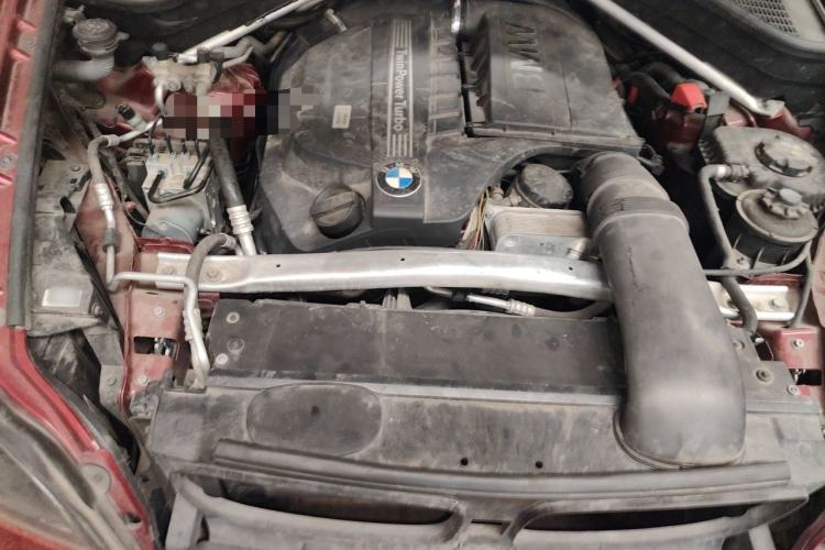 Used BMW X6 2011 xDrive35i Engine Bay