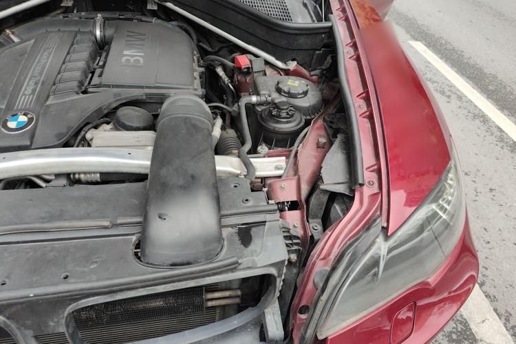 Used BMW X6 2011 xDrive35i Engine Bay Left