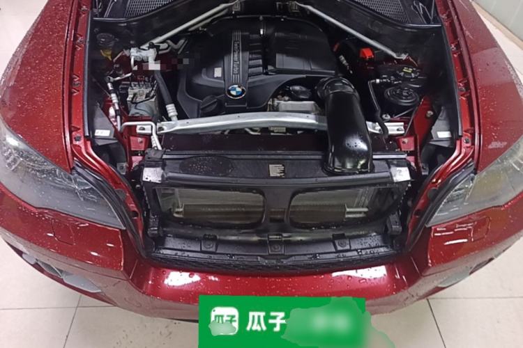 Used BMW X6 2011 xDrive35i Engine Bay