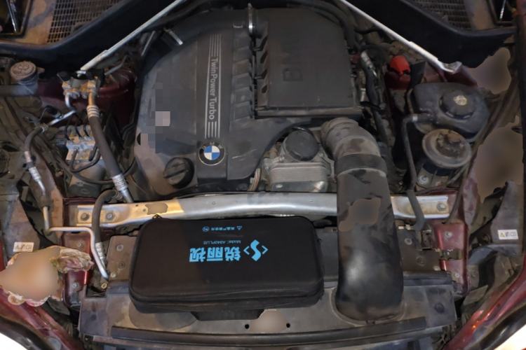 Used BMW X6 2011 xDrive35i Engine Bay