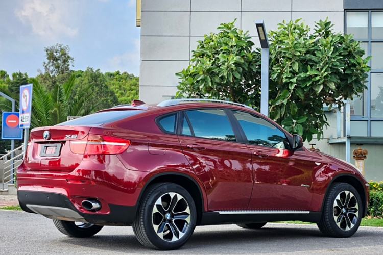 Used BMW X6 2011 xDrive35i Exterior 5