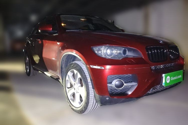 Used BMW X6 2011 xDrive35i Front Right 45 Deg