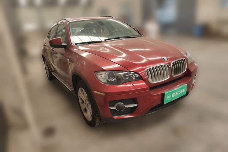 Used BMW X6 2011 xDrive35i Front Right 45 Deg