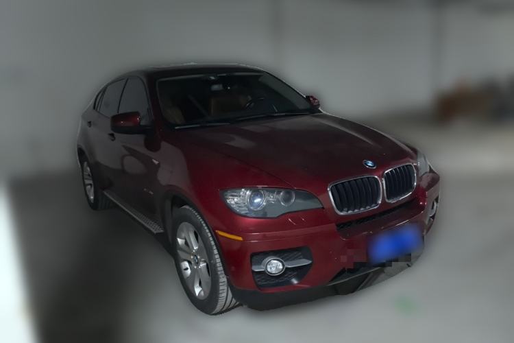 Used BMW X6 2011 xDrive35i Front Right 45 Deg