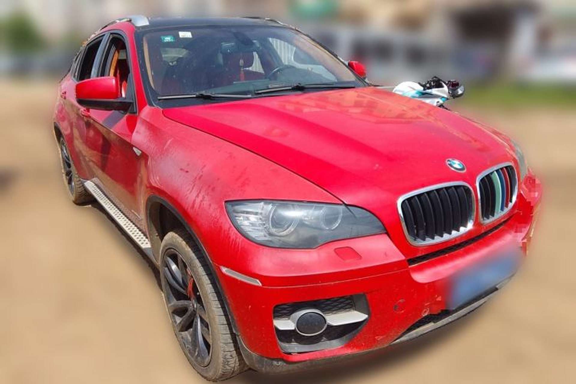 Used BMW X6 2011 xDrive35i Front Right 45 Deg